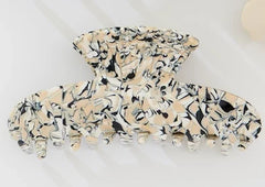 Shell Claw Clip